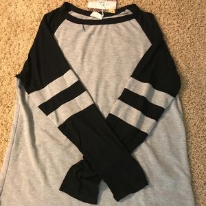 NWT black and grey tunic with key hole